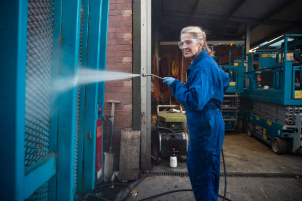 Why Choose Our Certified Pressure Washing Experts for Your Project Needs in Baker, LA?